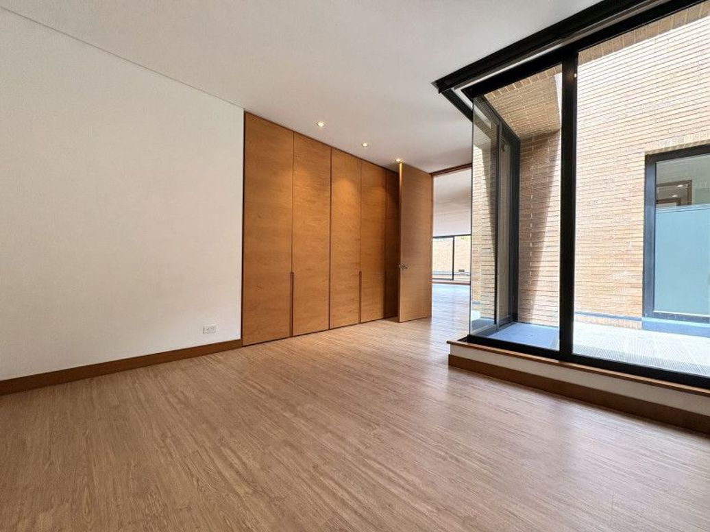 Apartamento de 2 alcobas en venta en Santa Ana Oriental, Bogotá, 157 m² · foto 15 de 20
