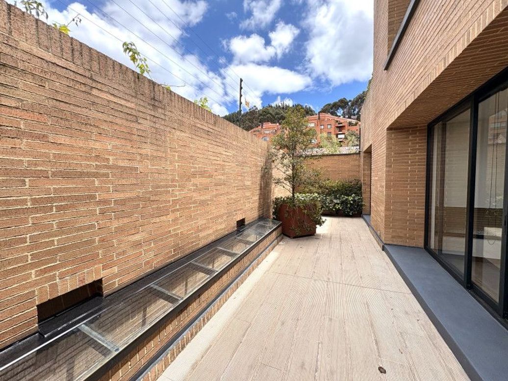 Apartamento de 2 alcobas en venta en Santa Ana Oriental, Bogotá, 157 m² · foto 11 de 20