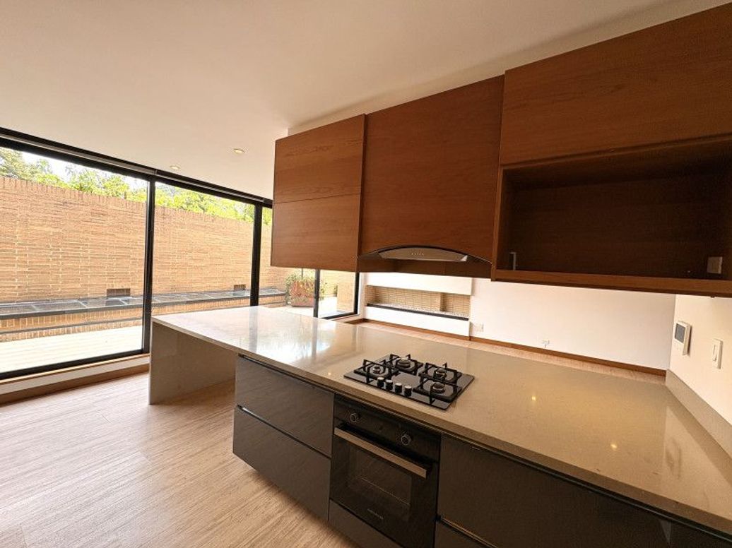 Apartamento de 2 alcobas en venta en Santa Ana Oriental, Bogotá, 157 m² · foto 10 de 20