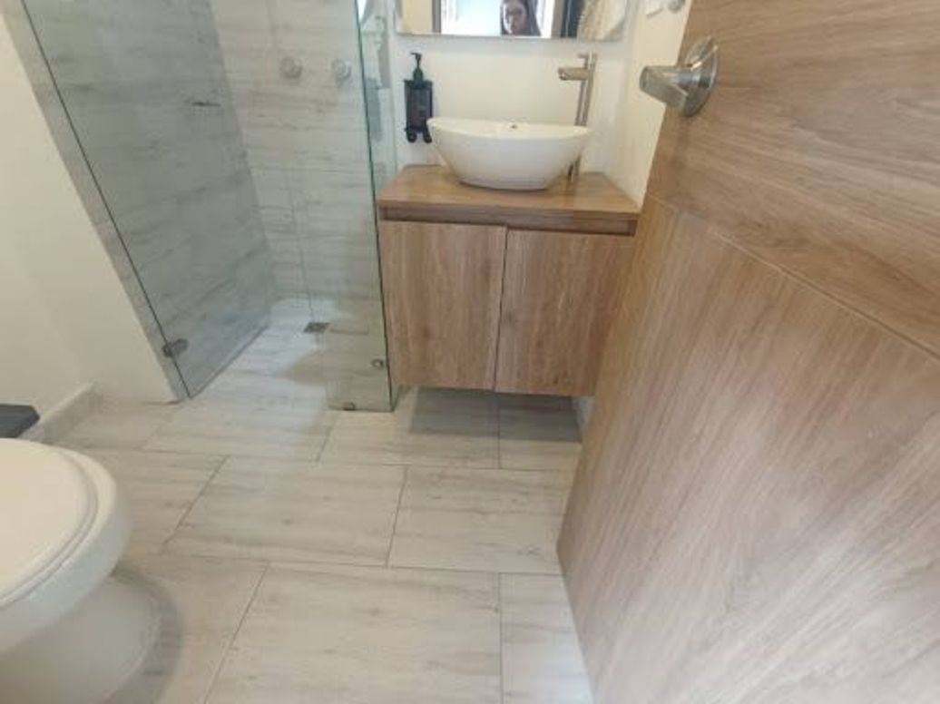 Apartaestudio en arriendo en Chicó Norte, Bogotá, 21 m² · foto 10 de 20