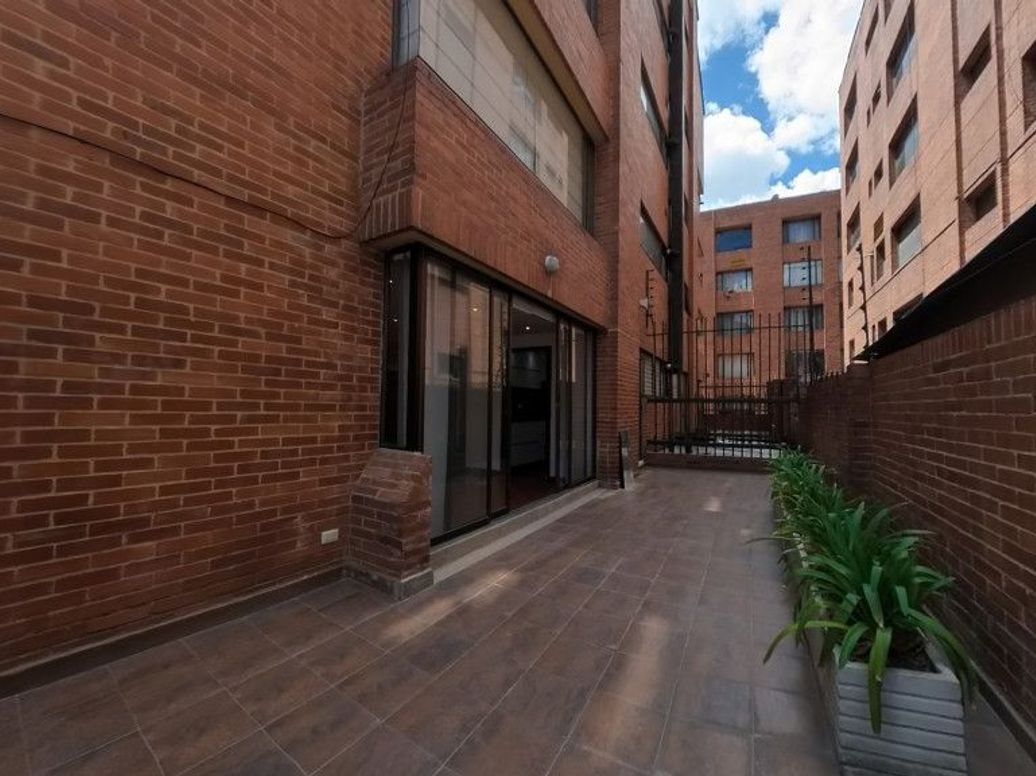 Apartamento de 2 alcobas en venta en Chico Norte Et. Iii, Bogotá, 117 m² · foto 13 de 20
