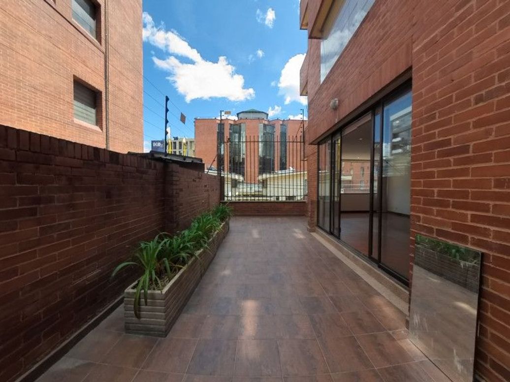 Apartamento de 2 alcobas en venta en Chico Norte Et. Iii, Bogotá, 117 m² · foto 12 de 20