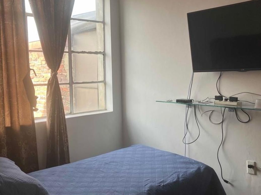 Casa de 9 alcobas en venta en San Bernardo, Bogotá, 300 m² · foto 19 de 20