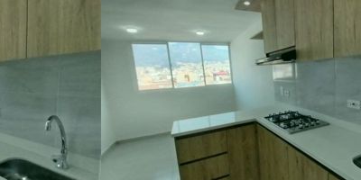 Sumérgete en un oasis urbano e ínspirate cada día, con este apartamento en arriendo, con una excelente vista hacia el oriente de la ciudad, ubicación estratégica, en el corazón de la ciudad, localizado en Ricaurte. Localidad Los Mártires; con excelentes acabados. Ubicado en un décimo piso, con vista al exterior, posee cocina integral, dos alcobas con closet cada una, un baño y zona de lavandería independiente, parqueadero comunal. Este edificio cuenta con salón social. No dude en contactarnos para mayor información. Atendemos de Lunes a Domingo.
