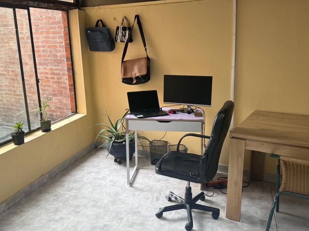 Apartamento de 3 alcobas en venta en El Contador, Bogotá, 182 m² · foto 9 de 19
