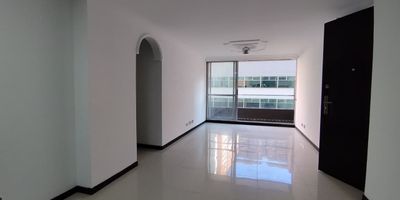 Apartamento sector ciudad del rio, espacioso y iluminado, unidad completa.
