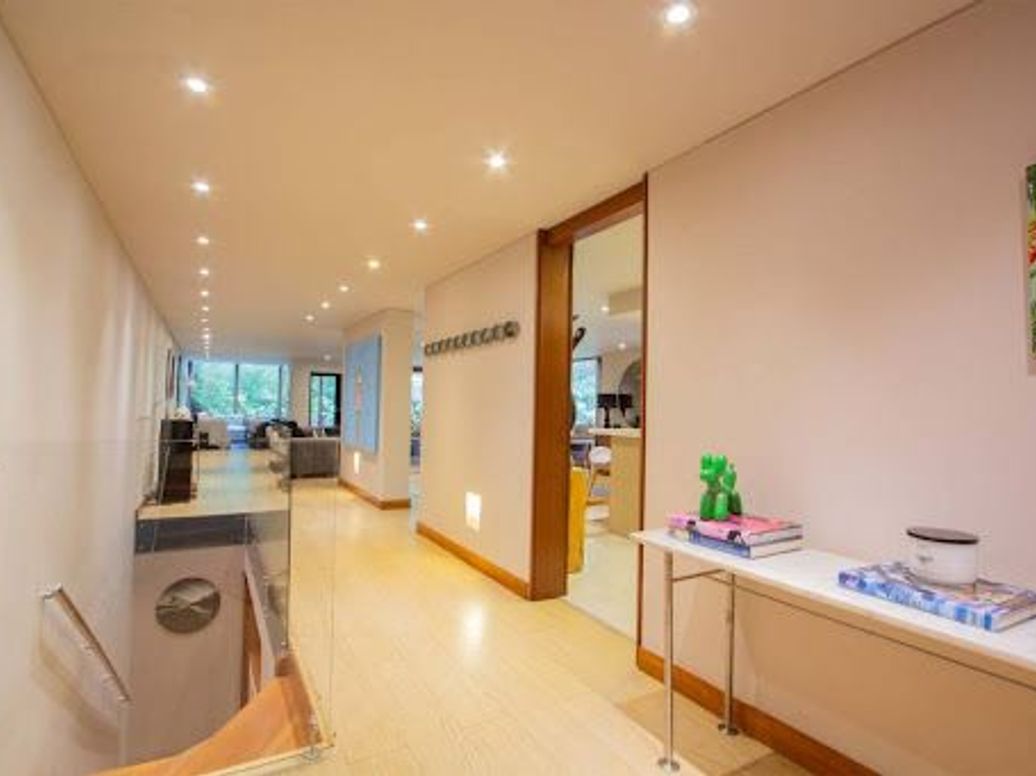 Apartamento de 3 alcobas en venta en El Refugio, Bogotá, 394 m² · foto 5 de 20
