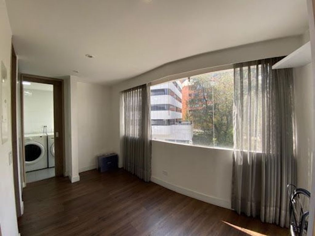 Apartamento de 3 alcobas en venta en Chapinero, Bogotá, 197 m² · foto 10 de 17