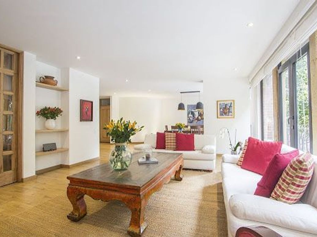 Apartamento de 3 alcobas en venta en El Nogal, Bogotá, 228 m² · foto 5 de 20