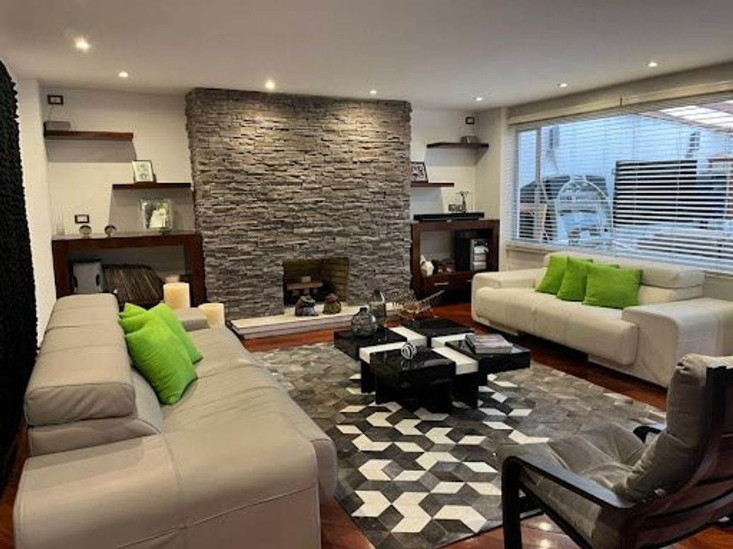 Apartamento de 4 alcobas en venta en Santa Barbara, Bogotá, 194 m² · foto 8 de 20