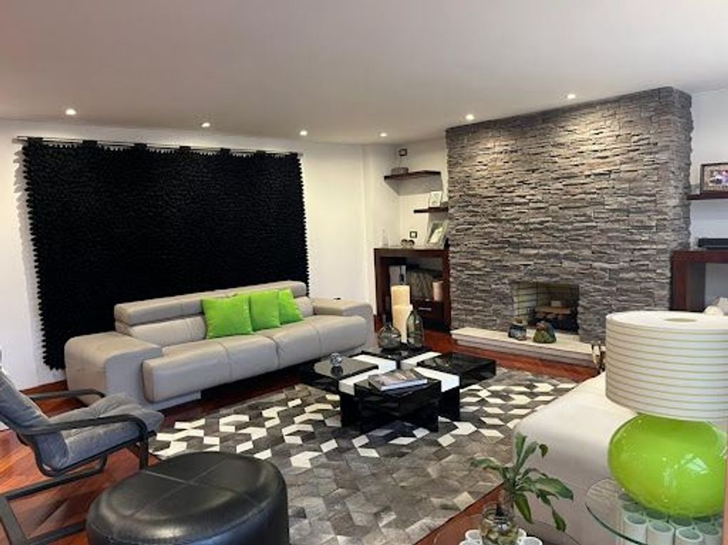 Apartamento de 4 alcobas en venta en Santa Barbara, Bogotá, 194 m² · foto 12 de 20