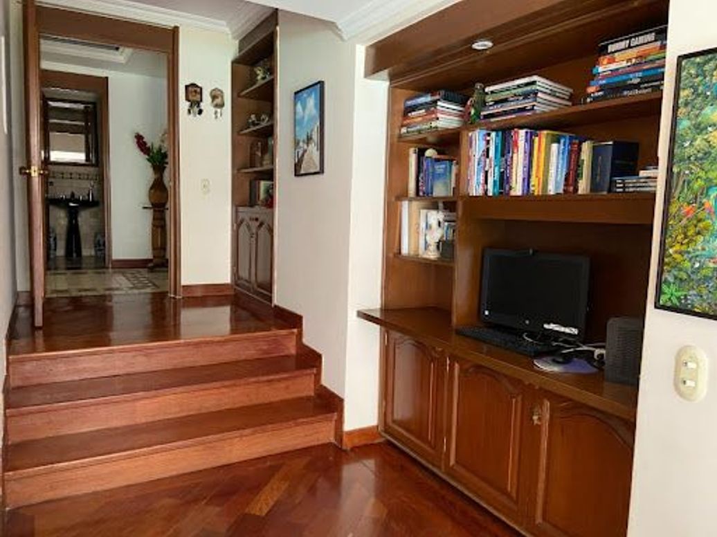 Apartamento de 3 alcobas en venta en Altos De Suba, Bogotá, 172 m² · foto 5 de 20