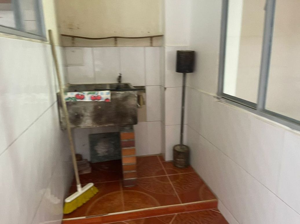 Casa de 6 alcobas en venta en San Francisco, Bogotá, 420 m² · foto 11 de 20