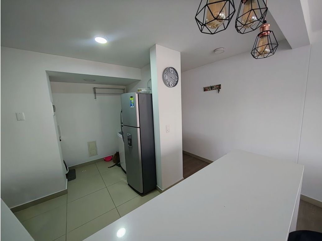 Apartamento de 3 alcobas en venta en Castilla La Nueva, Bogotá, 77 m² · foto 9 de 20