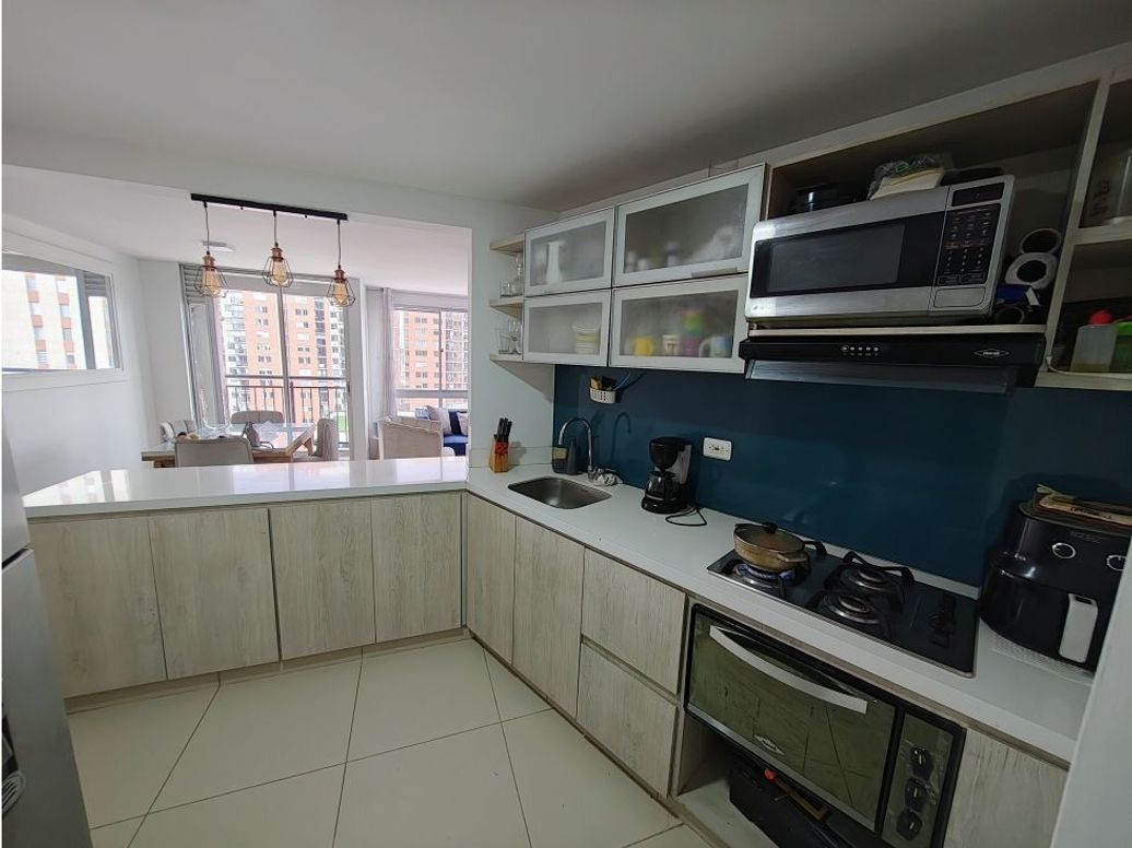 Apartamento de 3 alcobas en venta en Castilla La Nueva, Bogotá, 77 m² · foto 13 de 20