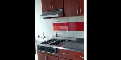 APARTAMENTO EN VENTA PROVENZA 

 

Apartamento en Venta en el Barrio Provenza, claro, fresco y ventilado, piso 5, área construida 93 m2, Estrato 4. Edificio sin ascensor.

 

Descripción: Consta de 3 alcobas con closet, 2 baños, cocina integral, sala-comedor, zona de ropas, habitacion de servicio, entrada al edificio con tarjeta inteligente, parqueadero.

 

Valor Venta: $ 230.000.000 

 

Cercanía a centros medicos, centros comerciales, droguerias, farmacias, colegios y zonas comerciales.

 

Tenemos todo lo que necesitas!

Comunícate con nosotros:

☎ +57 (607) 6847511  ?320-3430689 
