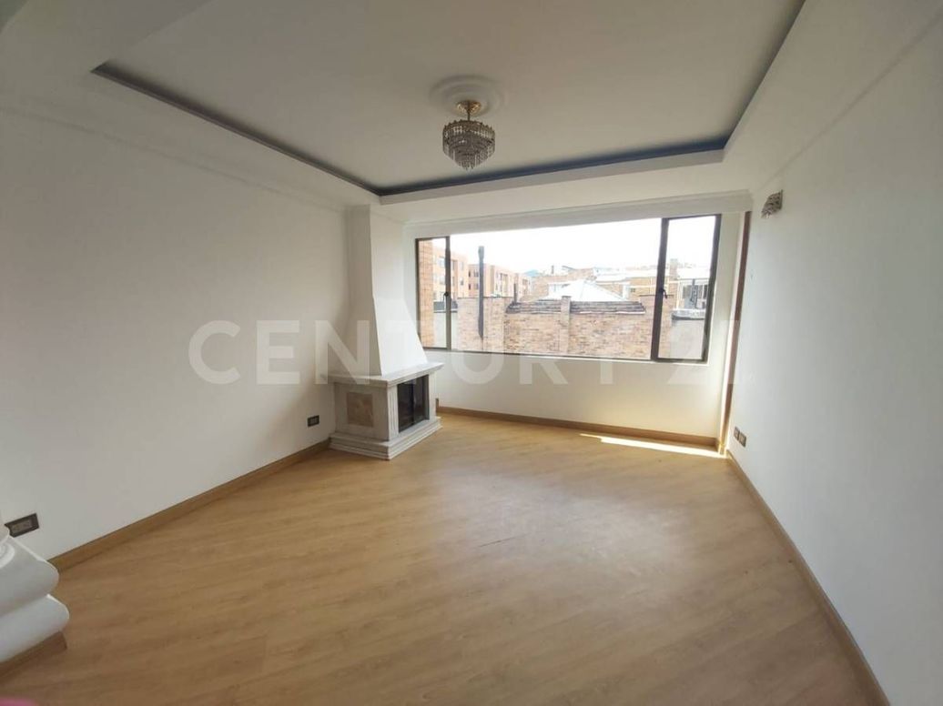 Apartamento de 3 alcobas en venta en Pontevedra, Bogotá, 111 m² · foto 5 de 18