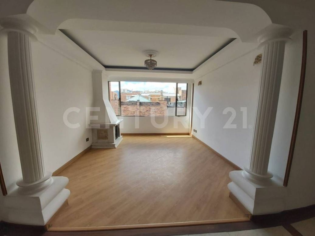 Apartamento de 3 alcobas en venta en Pontevedra, Bogotá, 111 m² · foto 6 de 18