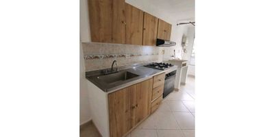 Vendo apartamento de 70 mÂ² ubicado en Envigado, sector parque de Envigado.Comodidades del inmueble:â¢3 habitaciones.â¢2 baÃ±os.â¢Salacomedor.â¢Cocina.â¢Zona de ropas.â¢Balcon.Piso 4 por escalas: Cercano a: Liceo Francisco Restrepo Molina.