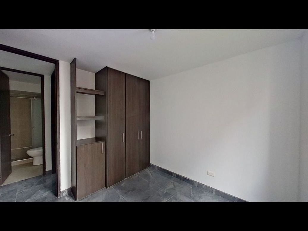 Apartamento de 3 alcobas en venta en Campo Alegre, Bogotá, 84 m² · foto 18 de 20