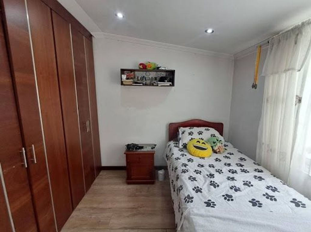 Casa de 4 alcobas en venta en El Rincón De Los Angeles, Bogotá, 200 m² · foto 18 de 20