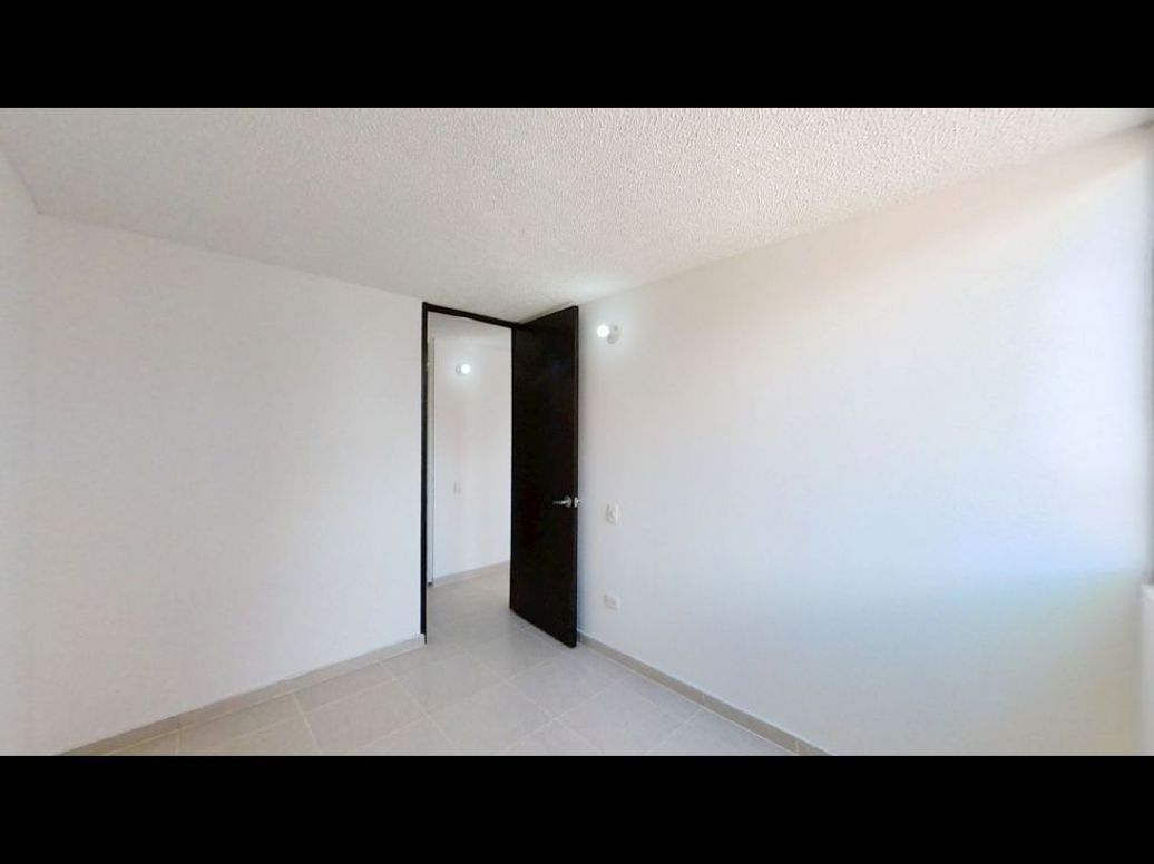 Apartamento de 2 alcobas en venta en Los Pantanos, Bogotá, 52 m² · foto 10 de 12