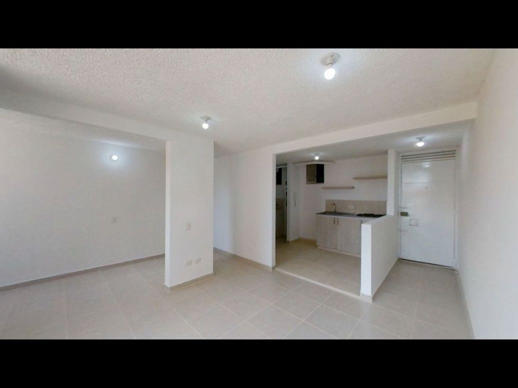Apartamento de 2 alcobas en venta en Los Pantanos, Bogotá, 52 m² · foto 2 de 12