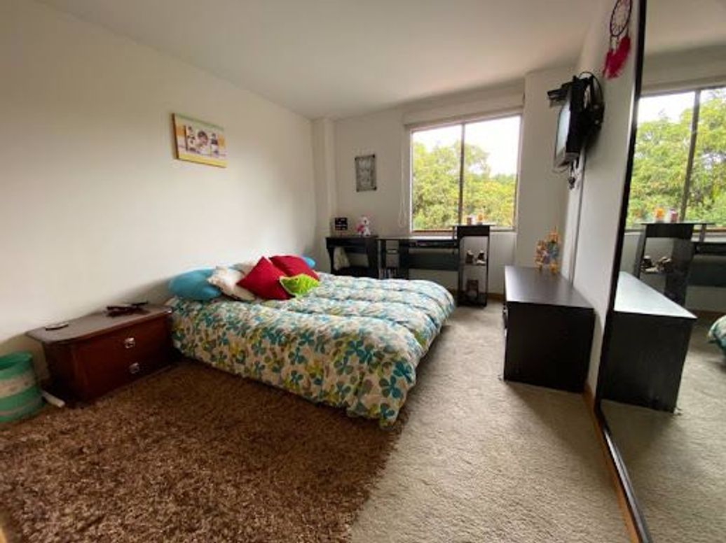 Casa de 4 alcobas en venta en Niza, Bogotá, 292 m² · foto 14 de 20