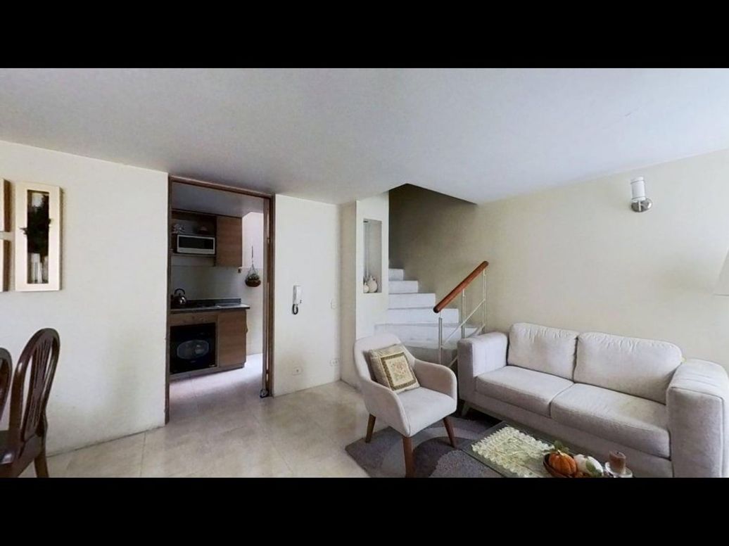 Casa de 3 alcobas en venta en Hipotecho Et. Iii, Bogotá, 77 m² · foto 3 de 13