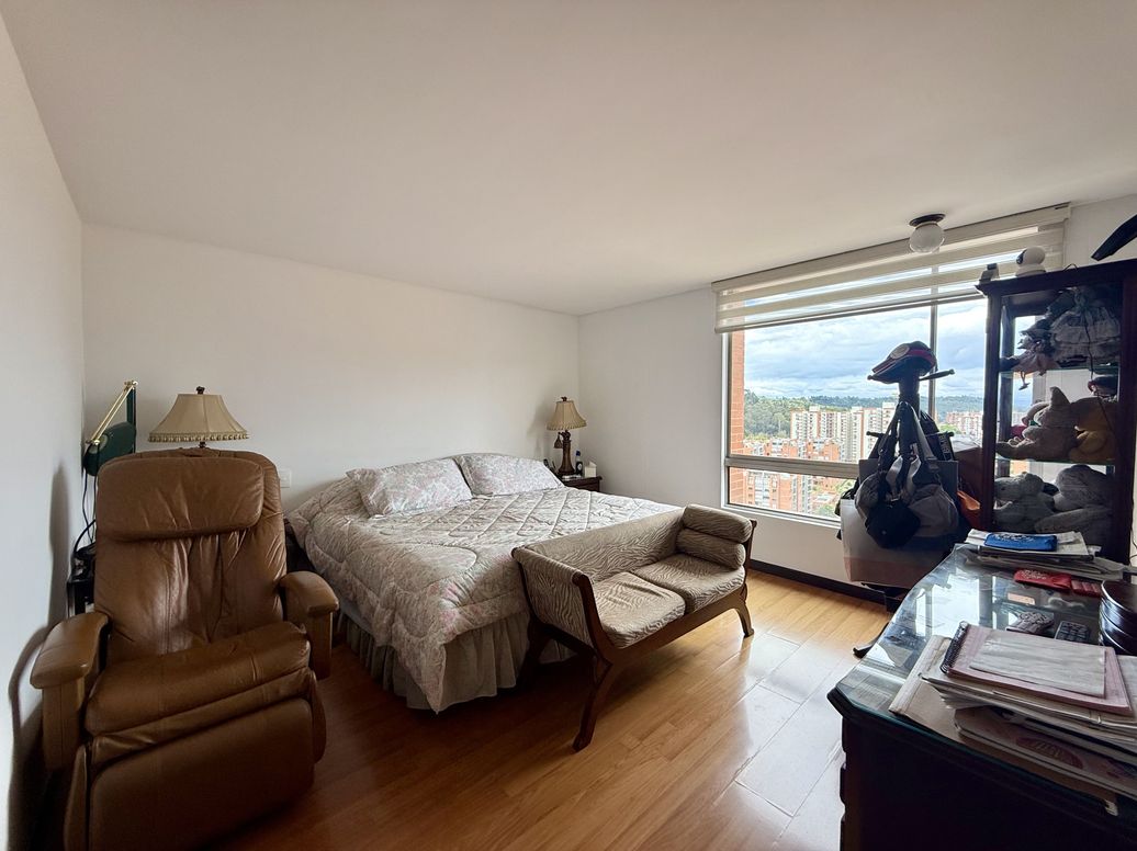 Apartamento de 3 alcobas en venta en Cjr Monet, Bogotá, 172 m² · foto 10 de 20