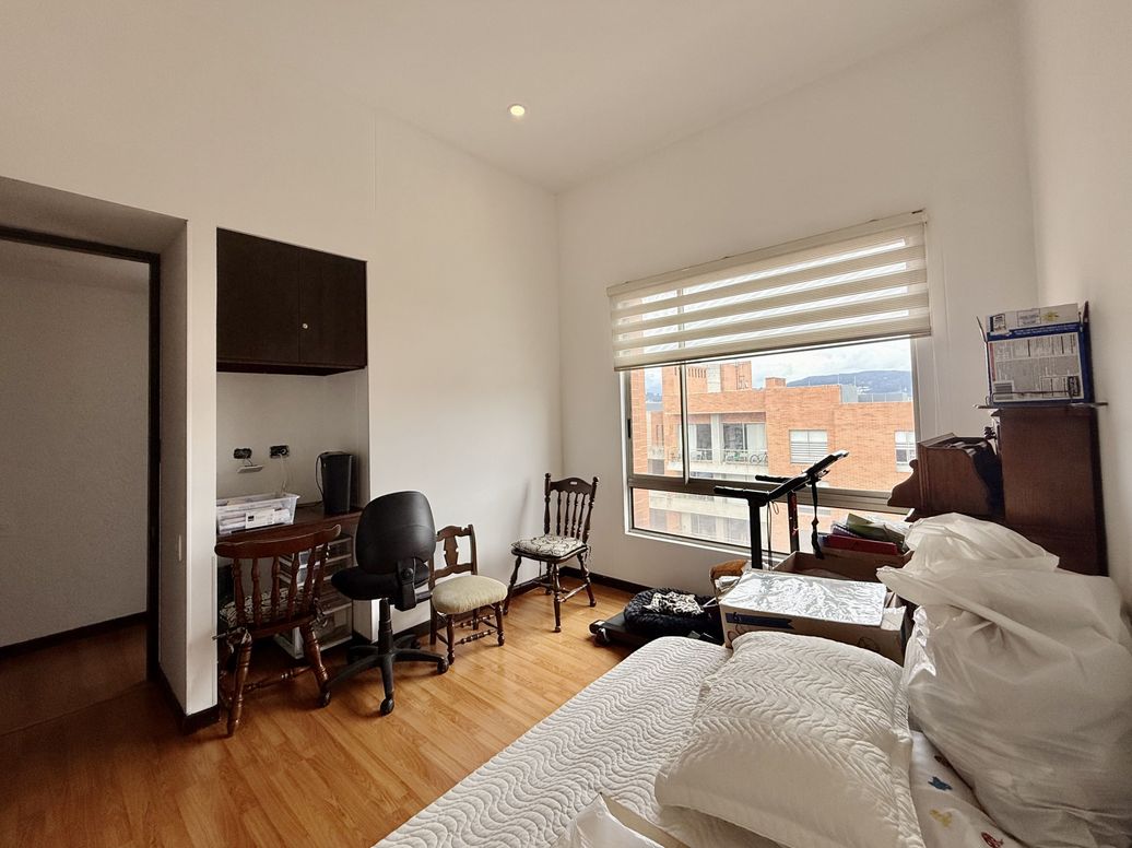 Apartamento de 3 alcobas en venta en Cjr Monet, Bogotá, 172 m² · foto 11 de 20