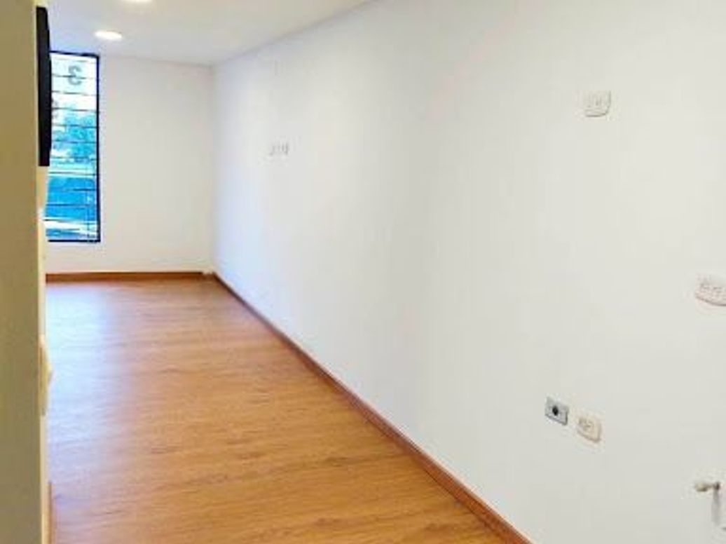 Apartaestudio en venta en Modelia, Bogotá, 28 m² · foto 2 de 16