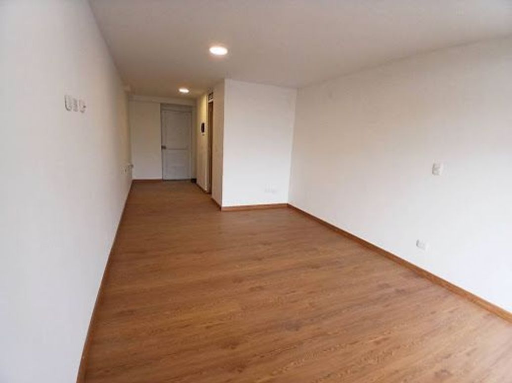 Apartaestudio en venta en Modelia, Bogotá, 28 m² · foto 9 de 16