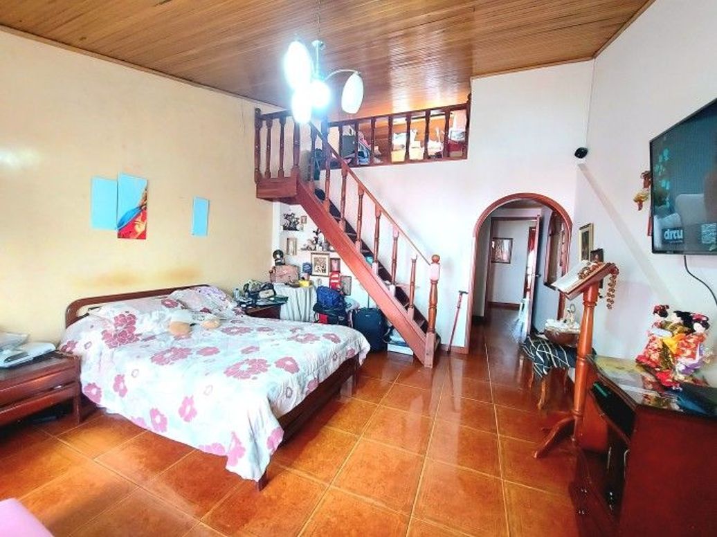 Casa de 3 alcobas en venta en Remanso, Bogotá, 194 m² · foto 6 de 17