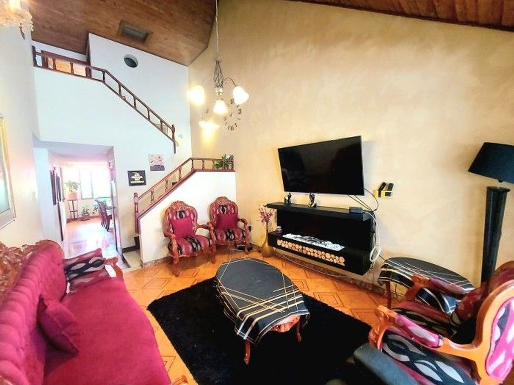 Casa de 3 alcobas en venta en Remanso, Bogotá, 194 m² · foto 14 de 17