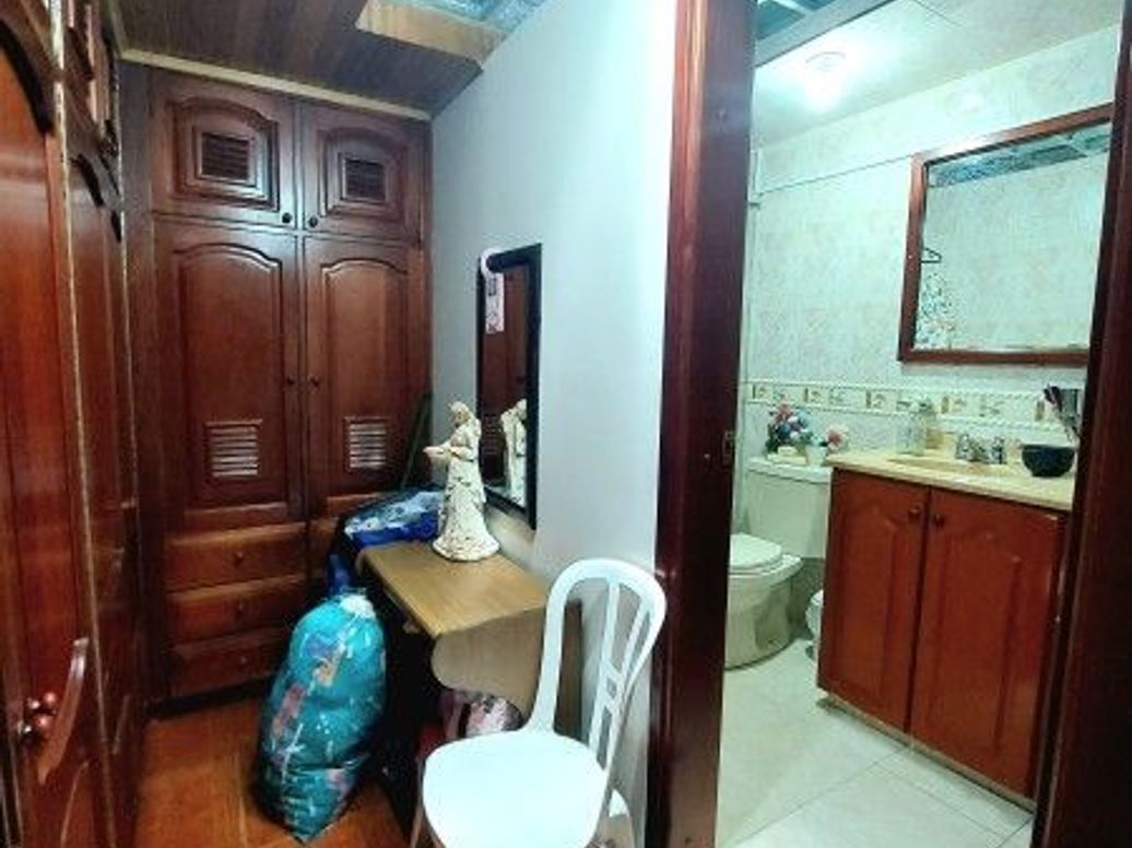 Casa de 3 alcobas en venta en Remanso, Bogotá, 194 m² · foto 7 de 17