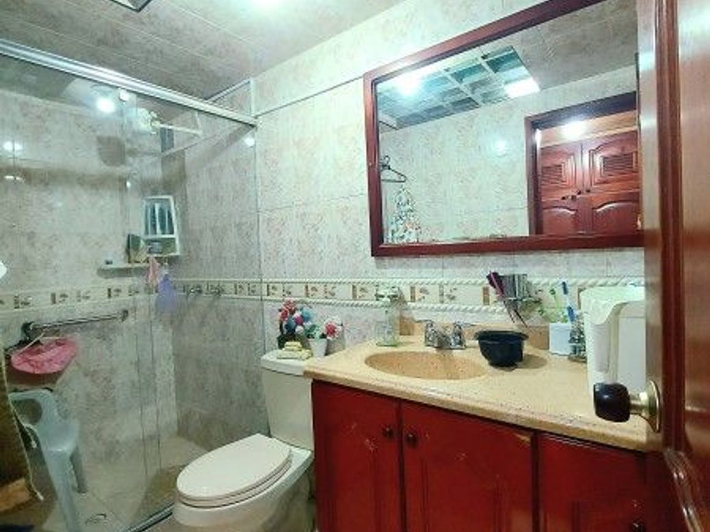 Casa de 3 alcobas en venta en Remanso, Bogotá, 194 m² · foto 5 de 17