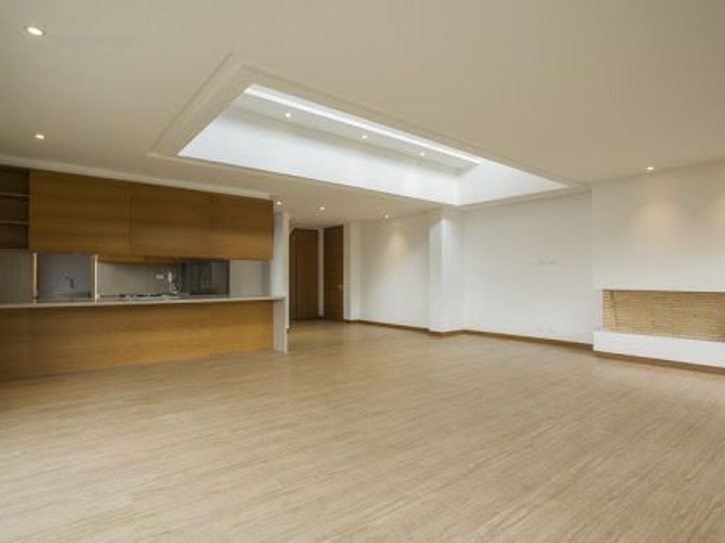 Apartamento de 3 alcobas en venta en Santa Barbara Alta, Bogotá, 290 m² · foto 4 de 20