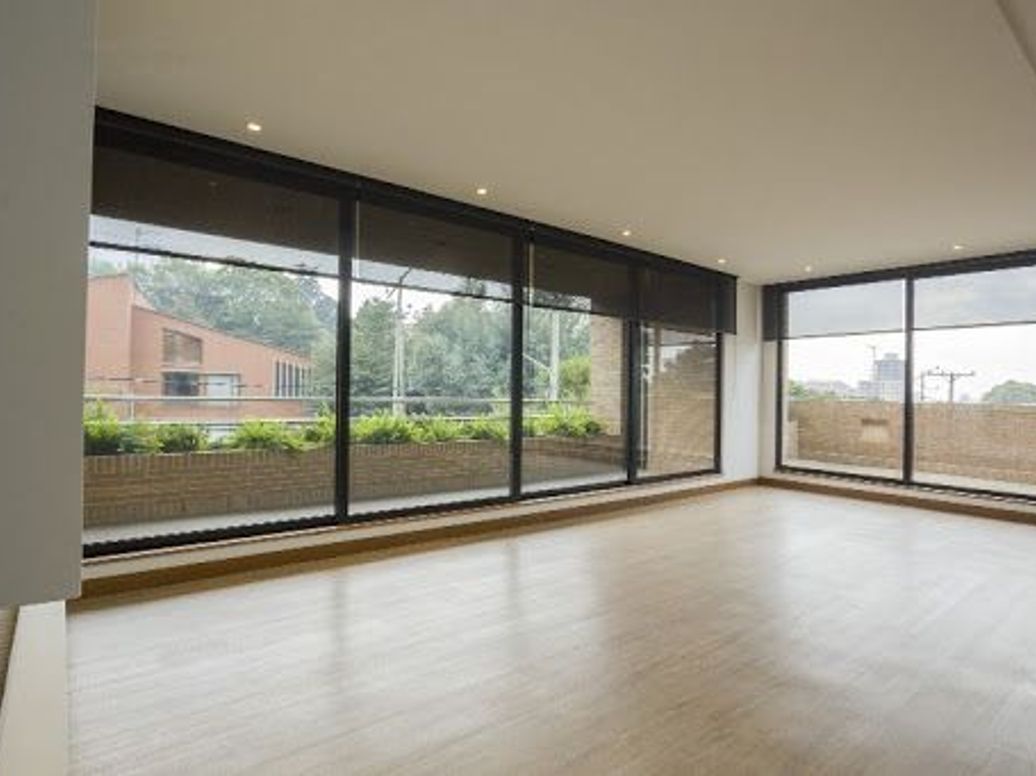 Apartamento de 3 alcobas en venta en Santa Barbara Alta, Bogotá, 290 m² · foto 5 de 20