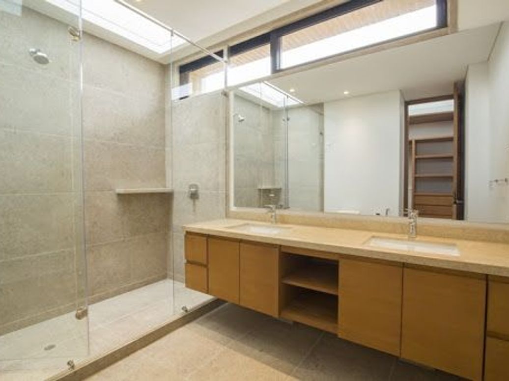 Apartamento de 3 alcobas en venta en Santa Barbara Alta, Bogotá, 290 m² · foto 15 de 20