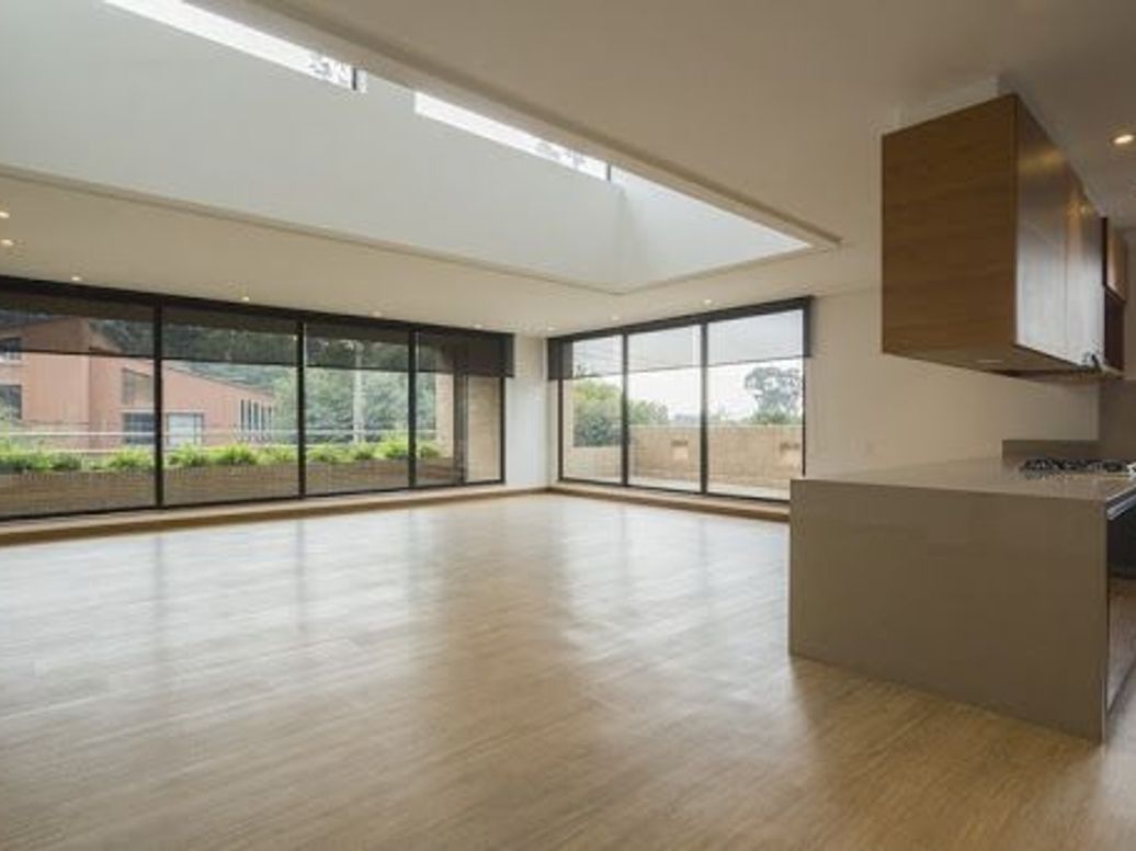 Apartamento de 3 alcobas en venta en Santa Barbara Alta, Bogotá, 290 m² · foto 3 de 20