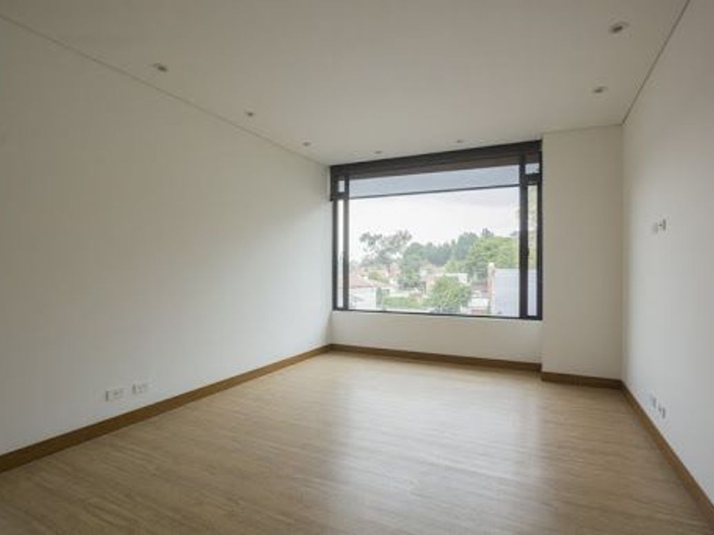 Apartamento de 3 alcobas en venta en Santa Barbara Alta, Bogotá, 290 m² · foto 9 de 20