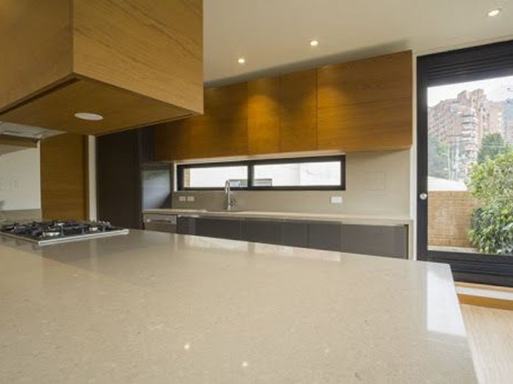 Apartamento de 3 alcobas en venta en Santa Barbara Alta, Bogotá, 189 m² · foto 4 de 20
