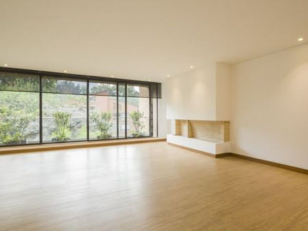 Apartamento de 3 alcobas en venta en Santa Barbara Alta, Bogotá, 189 m² · foto 2 de 20