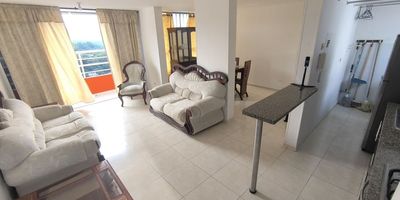 SE VENDEN 2 APARTAMENTOS EN UNO – CON ENTRADAS INDEPENDIENTES

¡Una excelente oportunidad de inversión! 
Propiedad con dos apartamentos independientes en un mismo espacio, ideal para vivir en uno y arrendar el otro.

Área total: 150 m²
Estrato: 3

Cada apartamento cuenta con:  Sala y comedor, Balcón con vista exterior, Zona de ropas, Hall de TV y estudio, Cocina integral, Parqueadero cubierto. 

Distribución:
Apartamento 1: 3 habitaciones (todas con closet) y 2 baños
Apartamento 2: 2 habitaciones (todas con closet) y 1 baño

Incluye 1 bodega privada

Zona social completa: Piscina, Parque infantil, Gimnasio, Salón social, BBQ, Ascensor, Vigilancia 24 horas

¡Ubicación estratégica y gran rentabilidad!
Tu momento es ahora, agenda tu visita con nosotros. Cod: 39