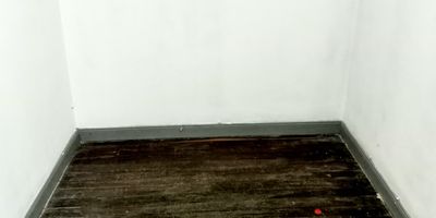 2 Salones 1 Baño Piso en ceramica