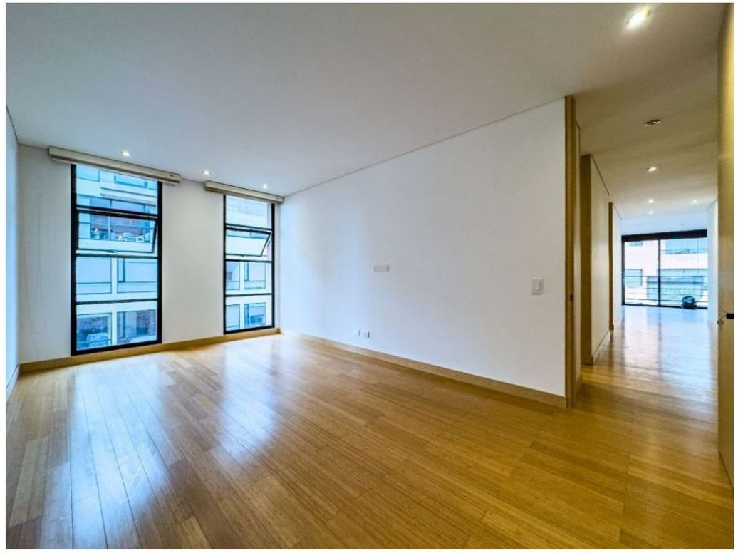 Apartamento de 3 alcobas en venta en Chicó Norte, Bogotá, 171 m² · foto 9 de 16