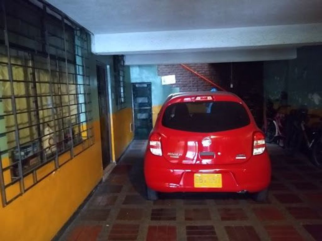 Casa de 10 alcobas en venta en San Luis Altos Del Cabo, Bogotá, 450 m² · foto 18 de 19