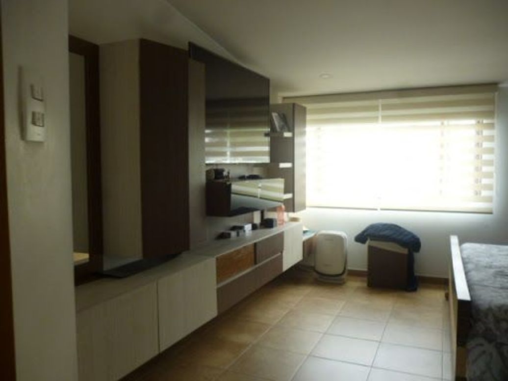 Casa de 4 alcobas en venta en San Nicolás, Bogotá, 420 m² · foto 11 de 20
