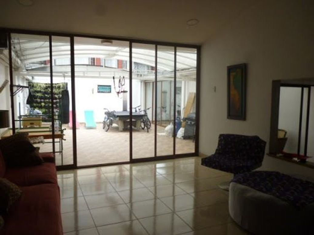 Casa de 4 alcobas en venta en San Nicolás, Bogotá, 420 m² · foto 5 de 20